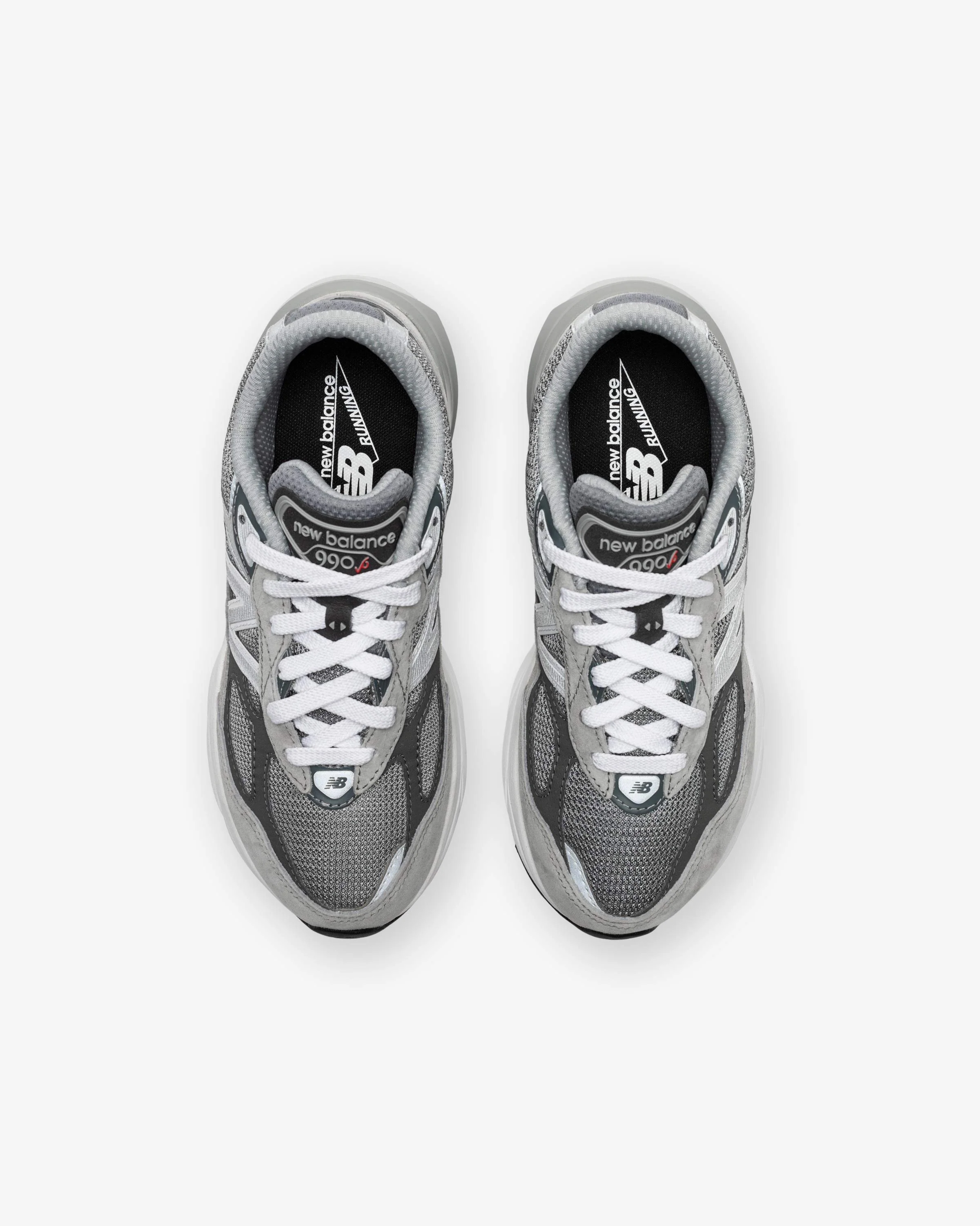 NEW BALANCE GS FUEL CELL 990v6 - GREY - Image 4