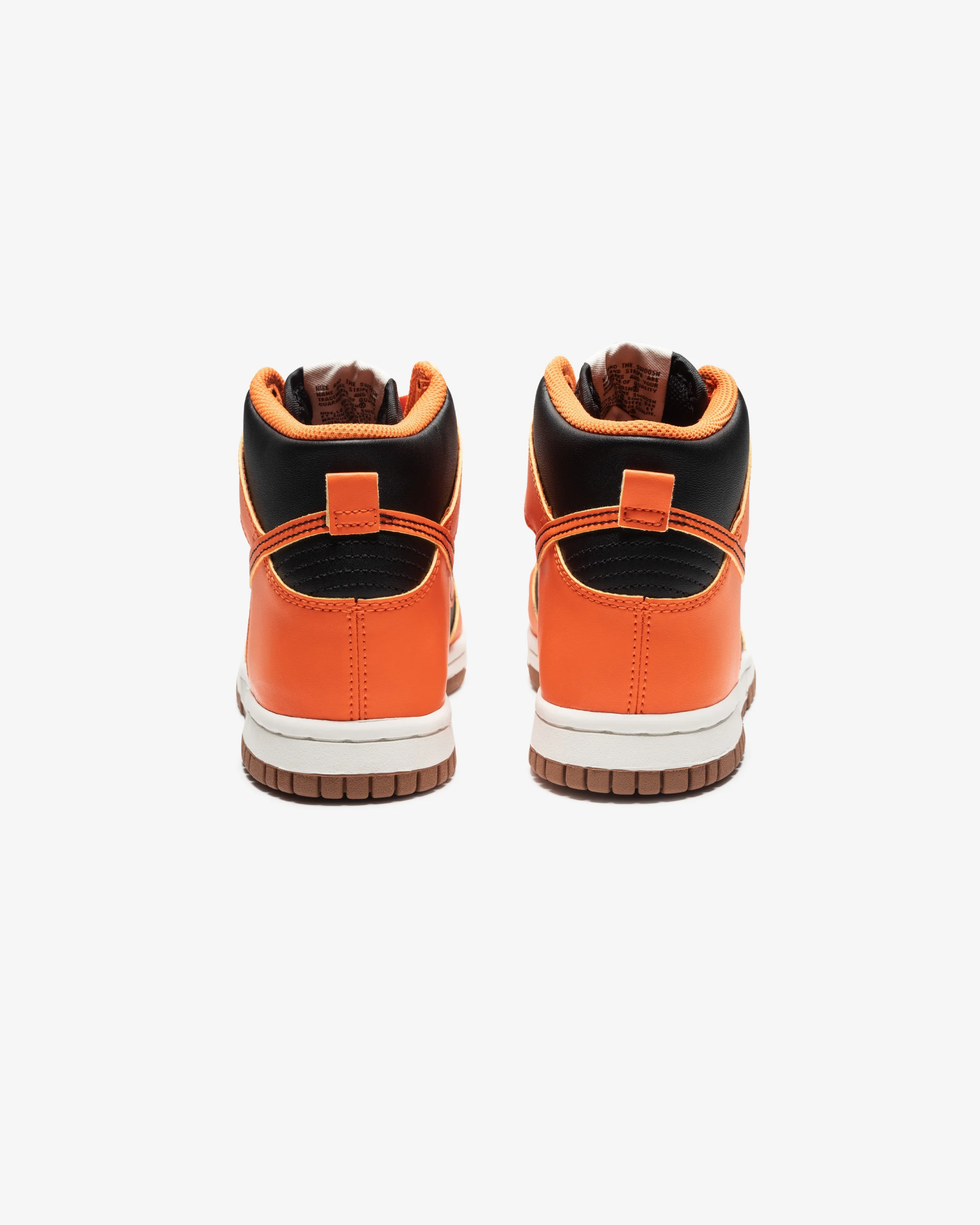 NIKE GS DUNK HIGH - BLACK/ SAFETYORANGE/ YELLOWSTRIKE - Image 3