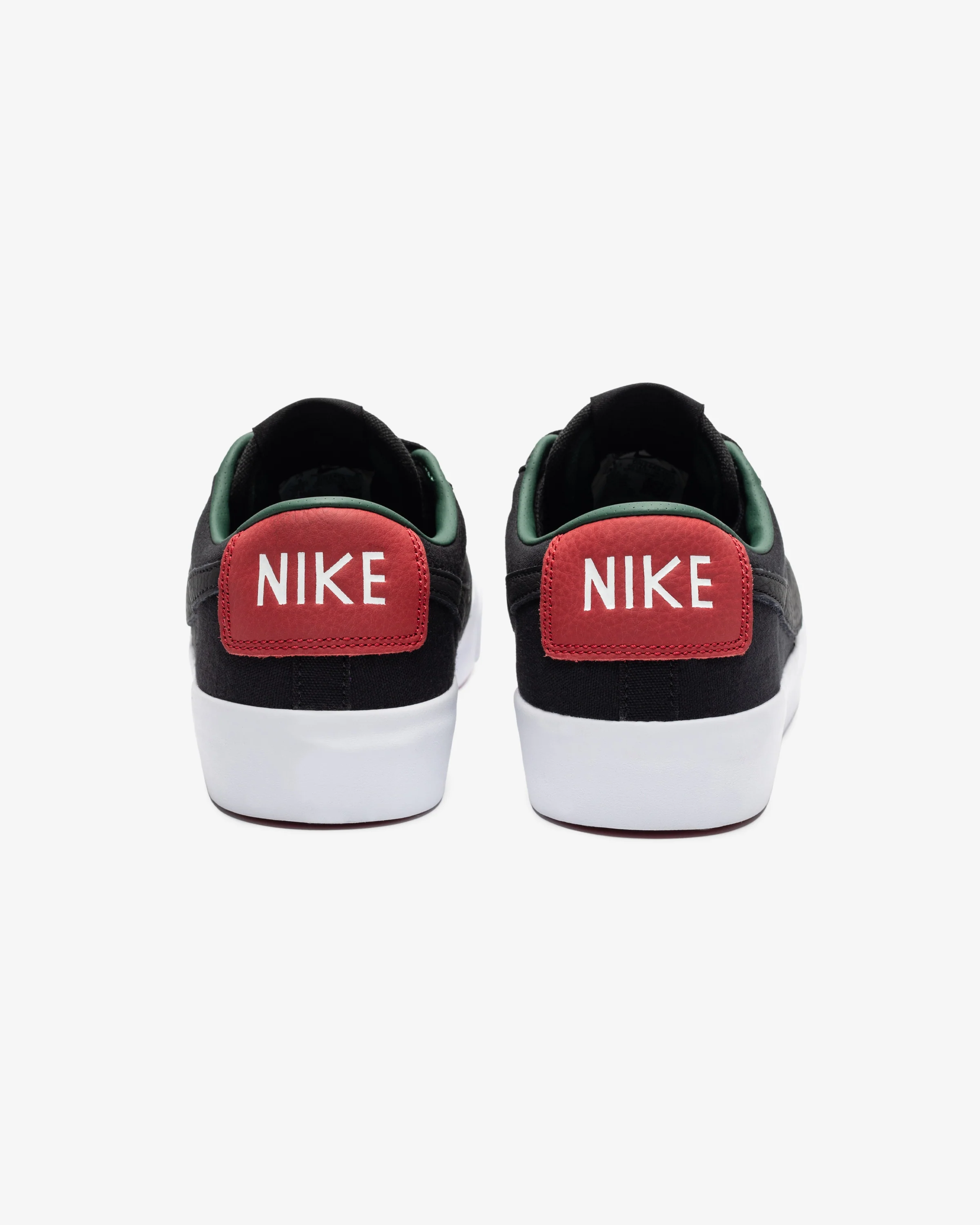 NIKE SB ZOOM BLAZER LOW GT PREMIUM - BLACK/ VARSITYRED/ FIR - Image 3