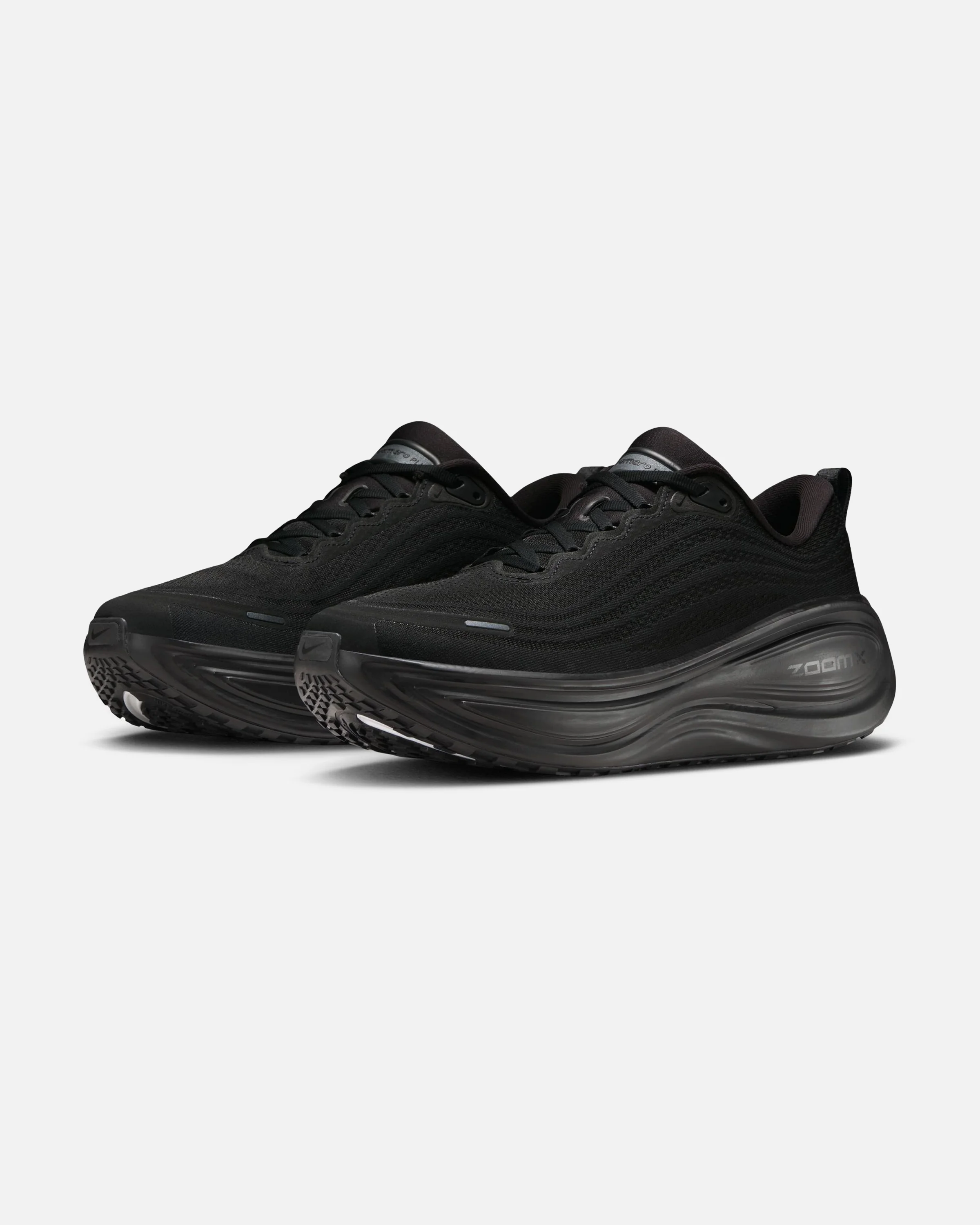 NIKE VOMERO PLUS - BLACK/ ANTHRACITE