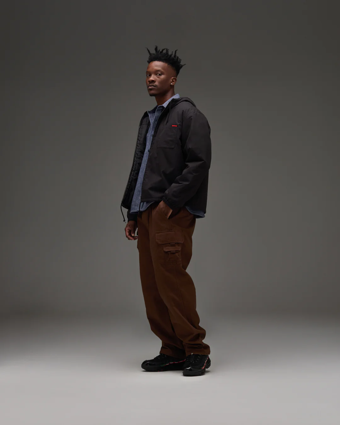 UNDEFEATED HOODED LIGHTWEIGHT WOVEN JACKET - BLACK - Image 7