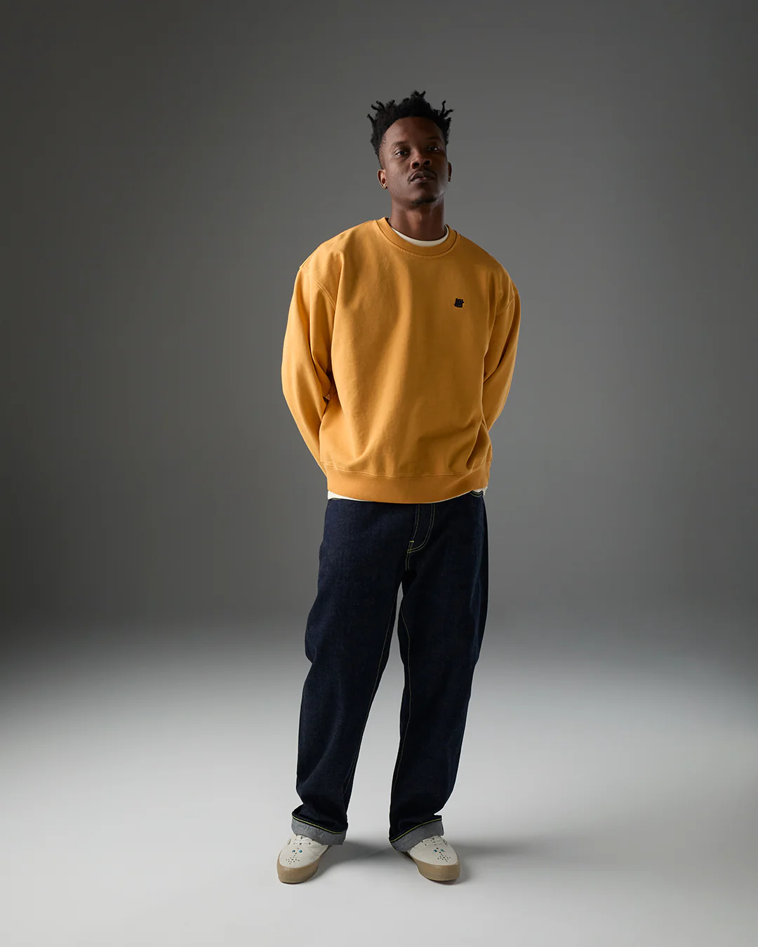 UNDEFEATED ICON CREWNECK - Image 10