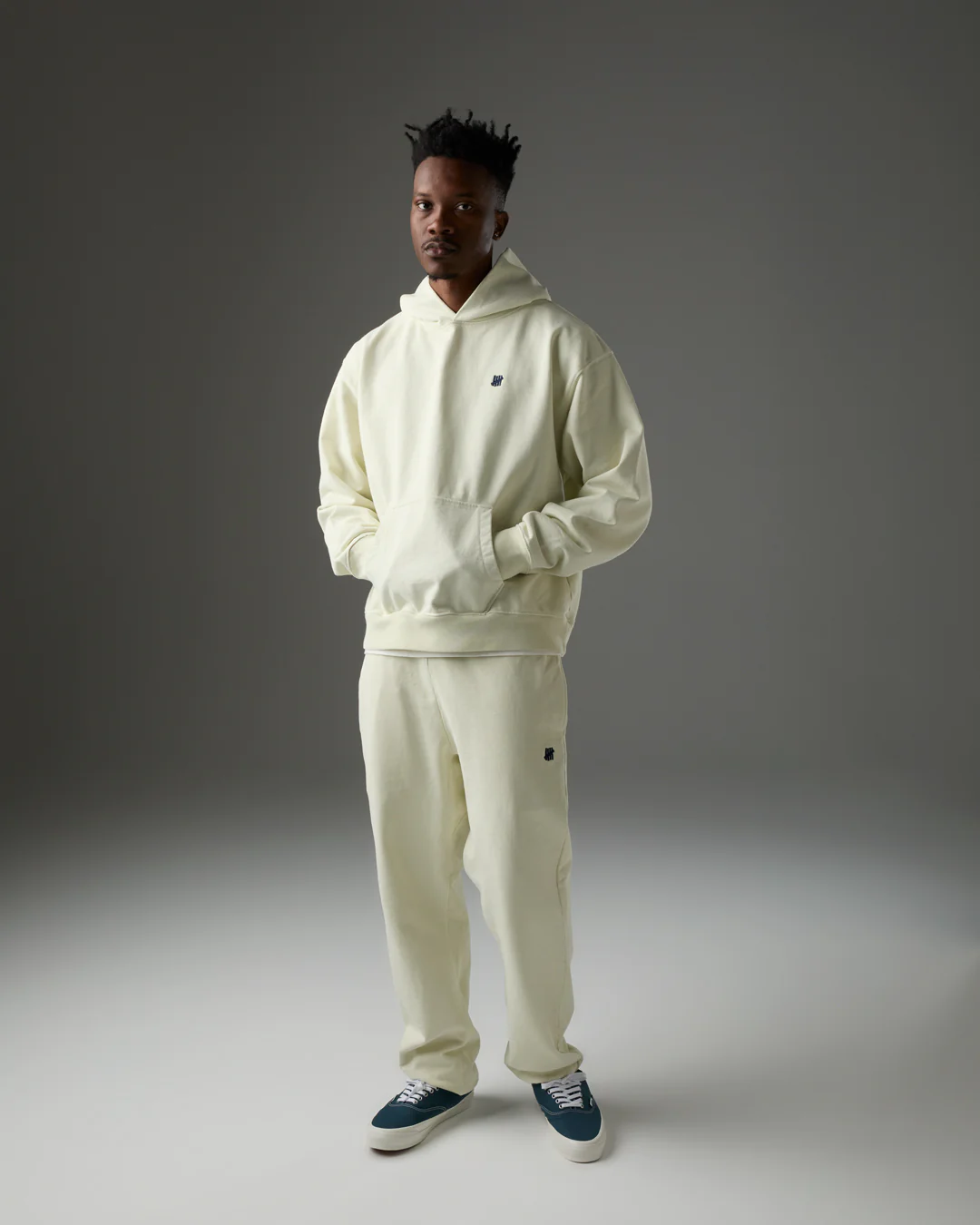 UNDEFEATED ICON PULLOVER HOOD - Image 8