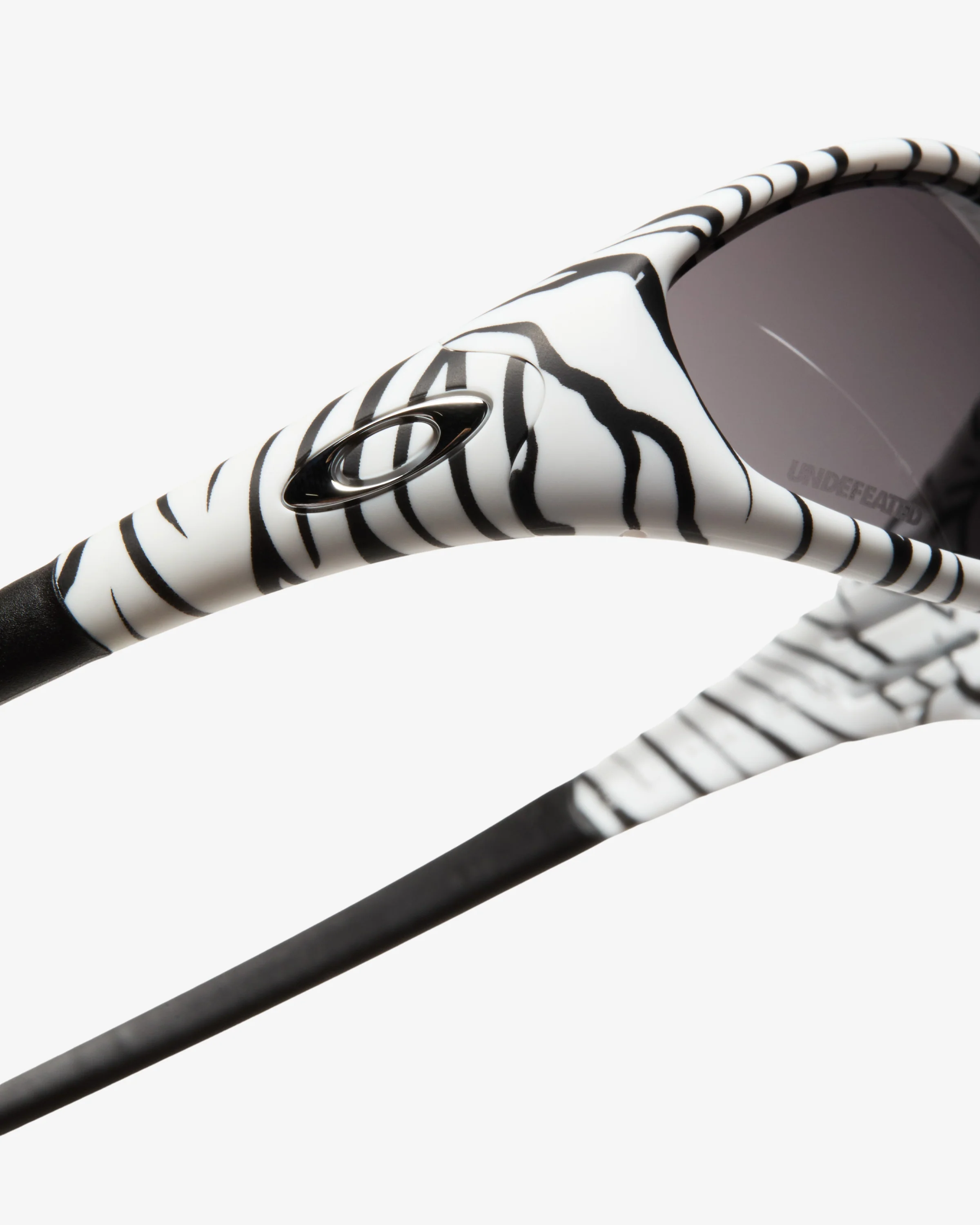 UNDEFEATED X OAKLEY STRAIGHT JACKET 99 - BENGAL - Image 5